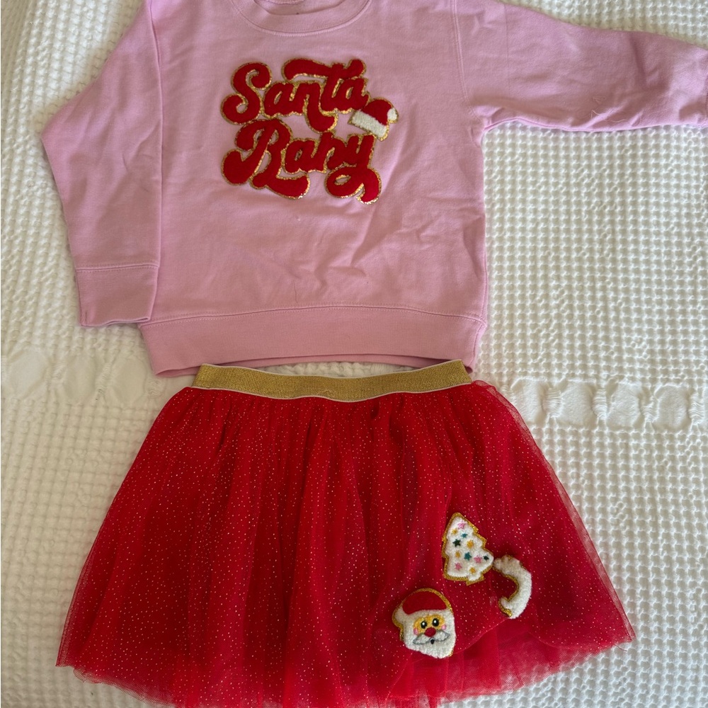 4-5T santa baby set ! sweatshirt and tutu skirt